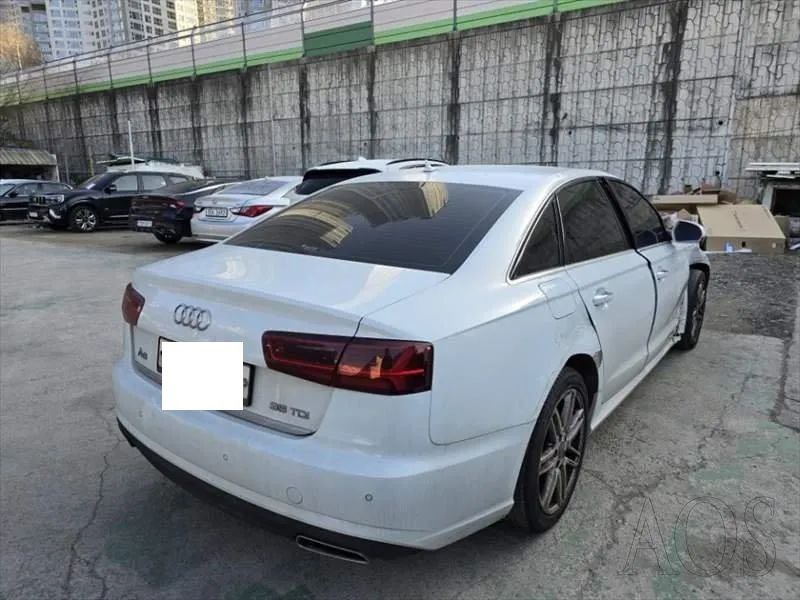 Audi A6 year: 2015